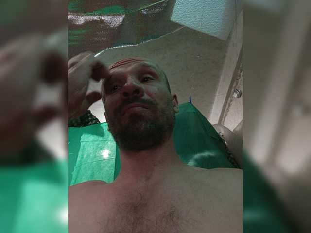 Live sex webcam photo for GORBATUYHER #275554375