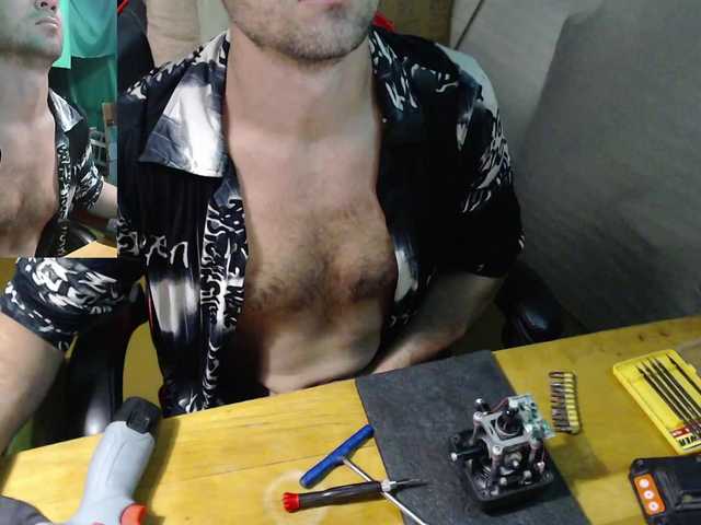 Live sex webcam photo for GORBATUYHER #276228282