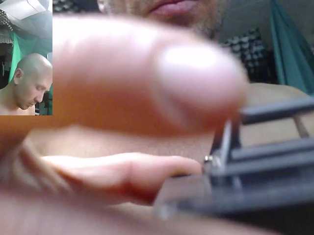 Live sex webcam photo for GORBATUYHER #276279092