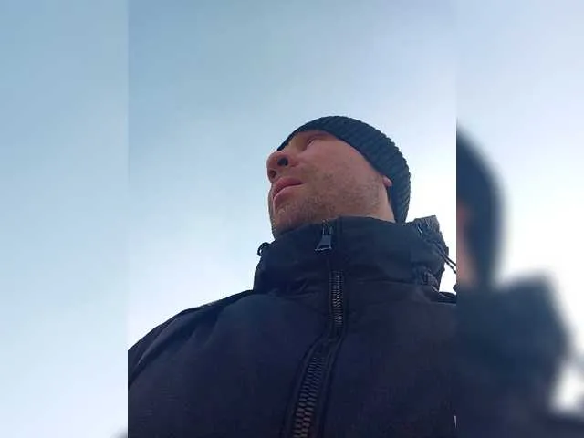 Live sex webcam photo for GORBATUYHER #277476249