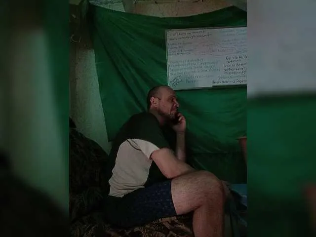 Live sex webcam photo for GORBATUYHER #277491366