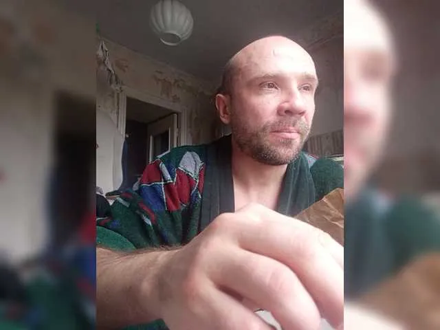 Live sex webcam photo for GORBATUYHER #277613311