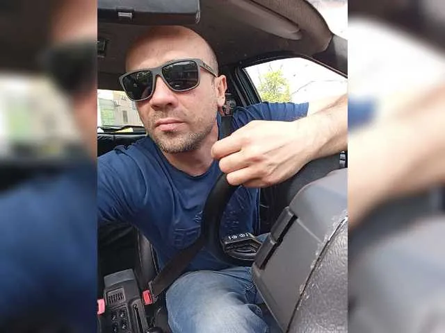 Live sex webcam photo for GORBATUYHER #277729875