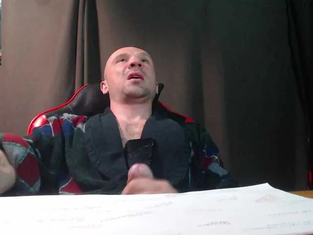 Live sex webcam photo for GORBATUYHER #277875991