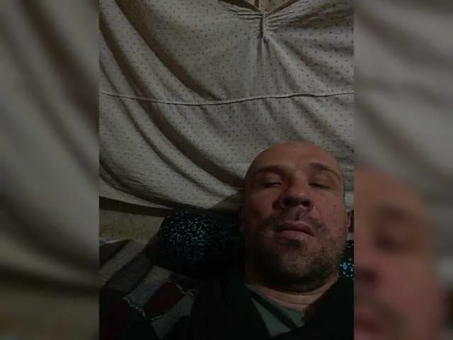 Live sex webcam photo for GORBATUYHER #277911356