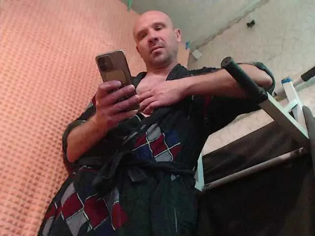 Live sex webcam photo for GORBATUYHER #291111878