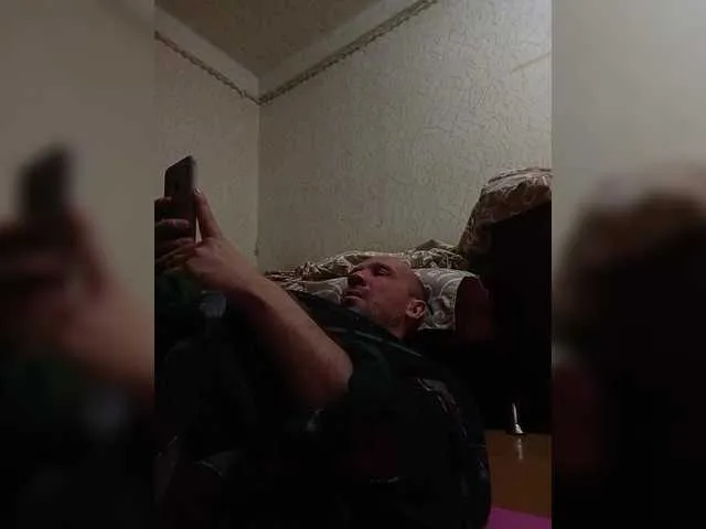 Live sex webcam photo for GORBATUYHER #291270789