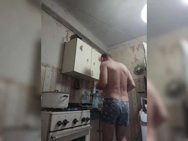 Live sex webcam photo for GORBATUYHER #291372822