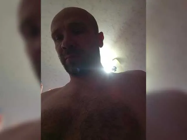 Live sex webcam photo for GORBATUYHER #291534441