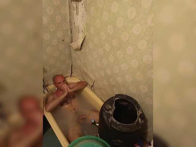 Live sex webcam photo for GORBATUYHER #291544186