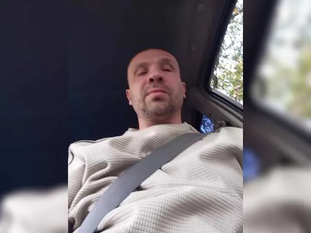 Live sex webcam photo for GORBATUYHER #291994328