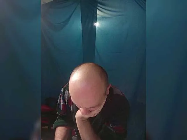 Live sex webcam photo for GORBATUYHER #292153527