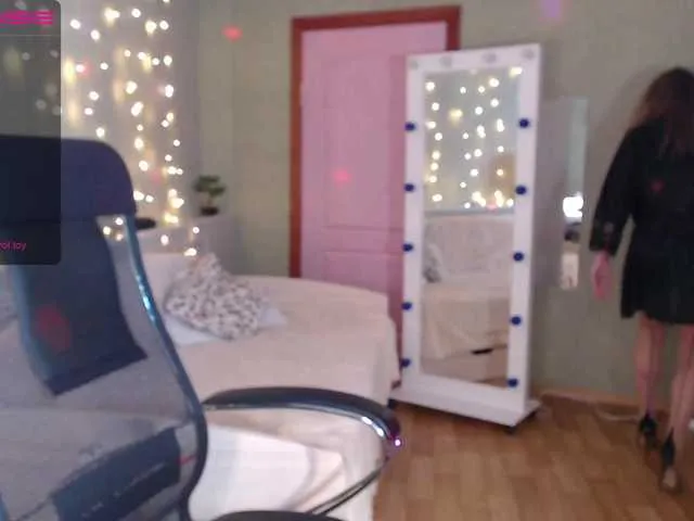 Live sex webcam photo for Gabi788 #273076118