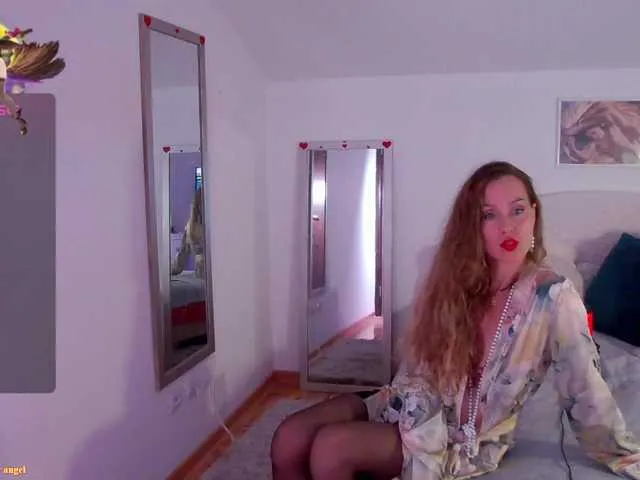 Live sex webcam photo for Gabi788 #291372833