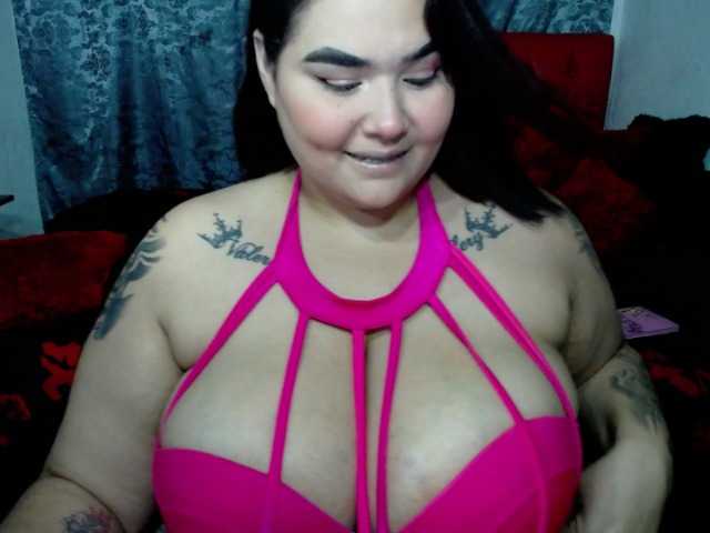 Live sex webcam photo for GabiBigBoobs #278104180