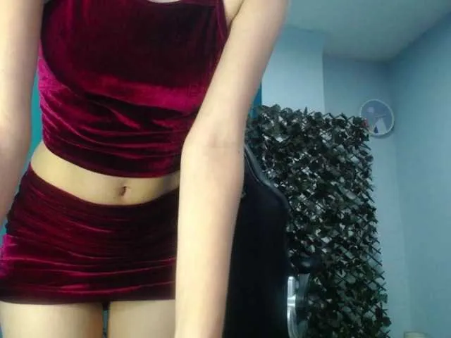 Live sex webcam photo for Gabiii-- #276058811