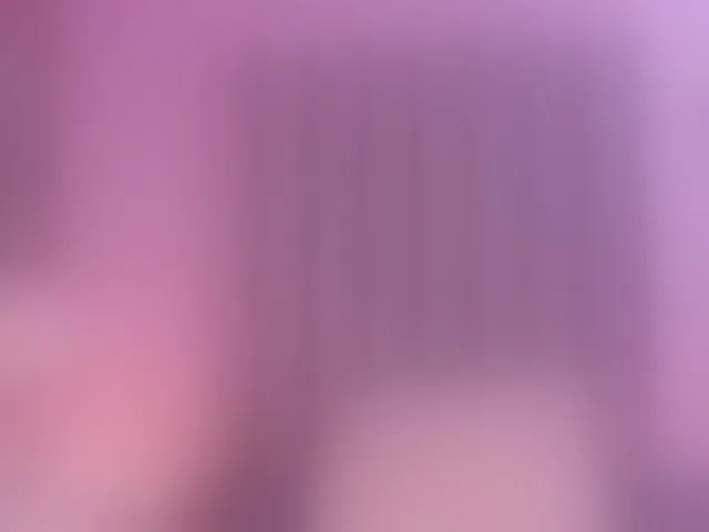 Live sex webcam photo for Gabriela-Suarez-1 #293578057