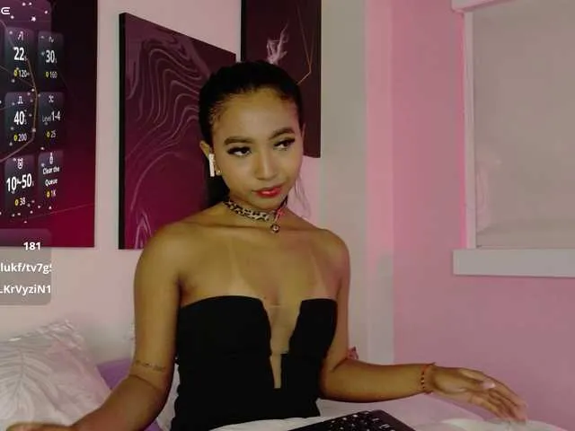 Live sex webcam photo for GabrielaLugo #293380862