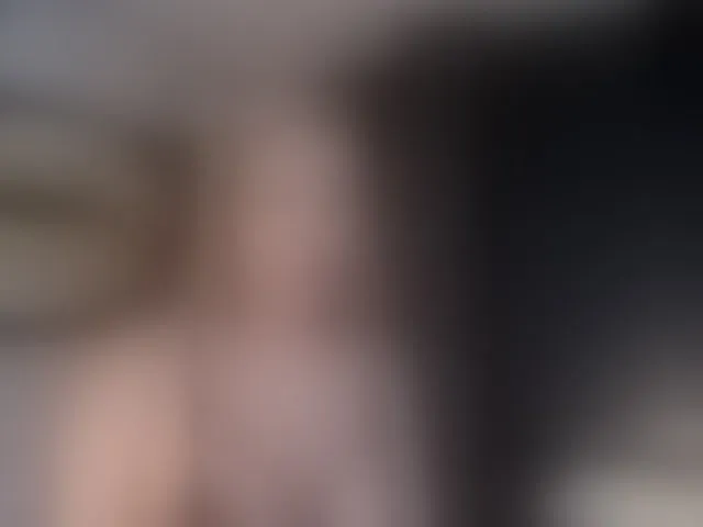 Live sex webcam photo for GabrielleRoy1 #275553196
