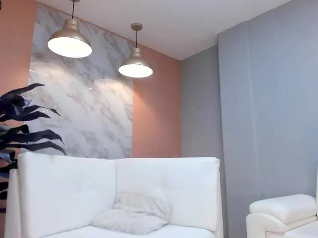 Live sex webcam photo for GabrielleRoy1 #275648718