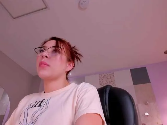 Live sex webcam photo for GabrielleRoy1 #275743750
