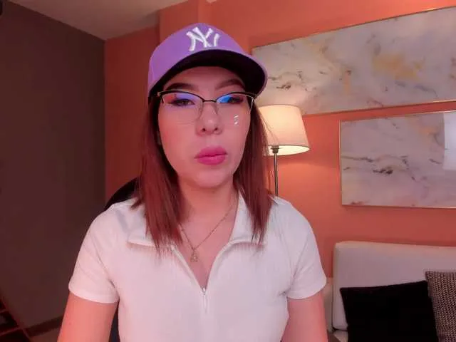Live sex webcam photo for GabrielleRoy1 #276176589