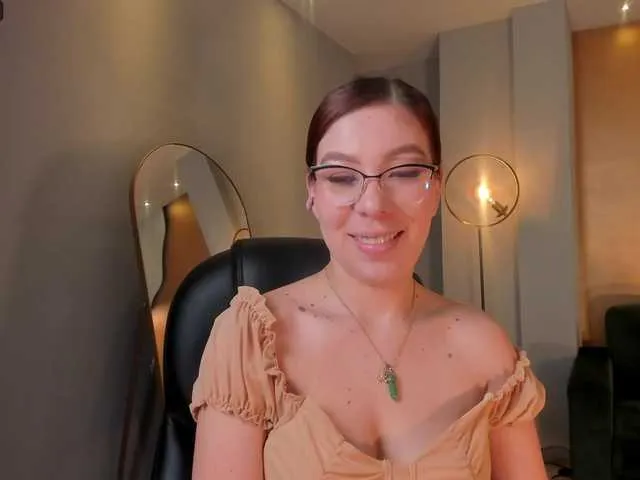 Live sex webcam photo for GabrielleRoy1 #276218680