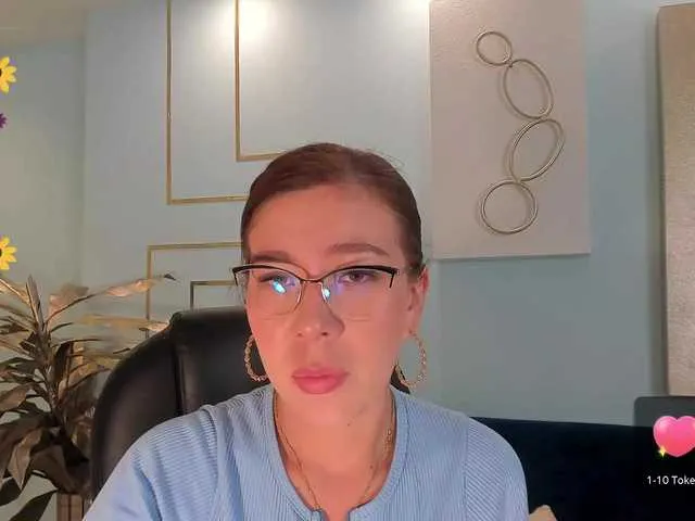 Live sex webcam photo for GabrielleRoy1 #276418664