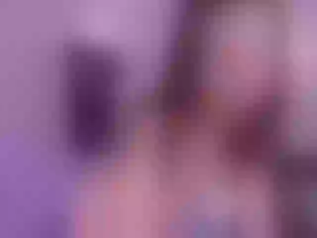 Live sex webcam photo for GabrielleRoy1 #278228992