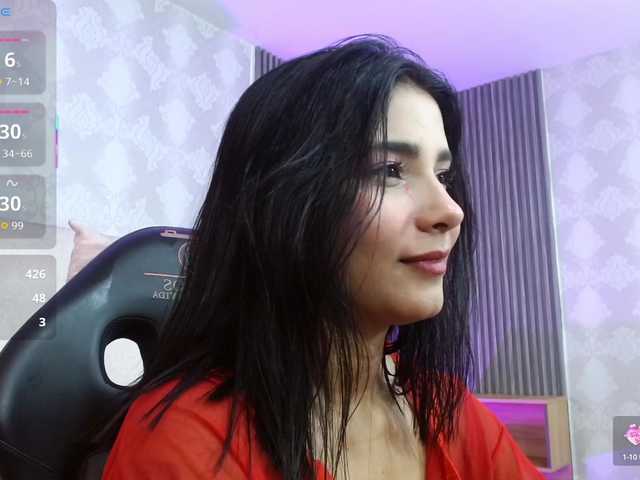 Live sex webcam photo for Gaby-tay1 #291817018