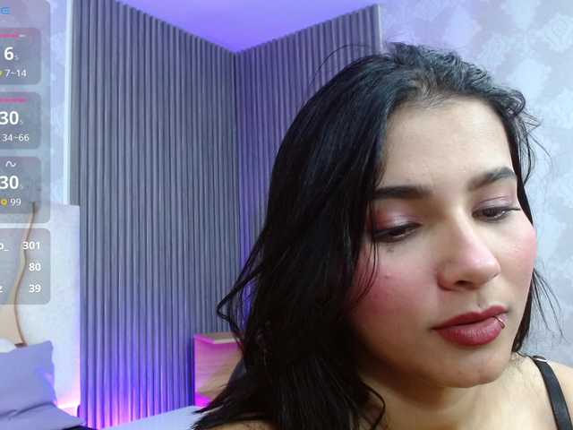 Live sex webcam photo for Gaby-tay1 #292182693