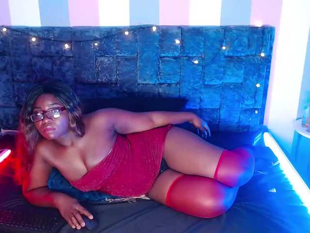 Live sex webcam photo for GabyFire #272999278