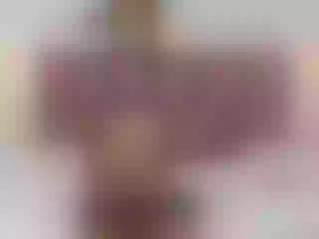 Live sex webcam photo for GabyLerning #272621936