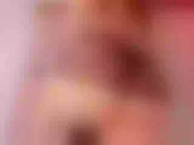 Live sex webcam photo for GabyMoore #276403268