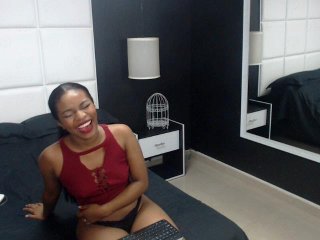 Live sex webcam photo for GabyRuiz #149946078