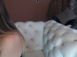 Live sex webcam photo for GabySpencer #185381994