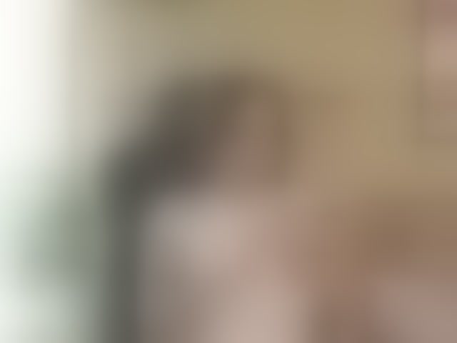 Live sex webcam photo for Gabymanson #294178391