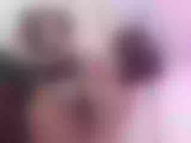 Live sex webcam photo for GabyyJones #290411922
