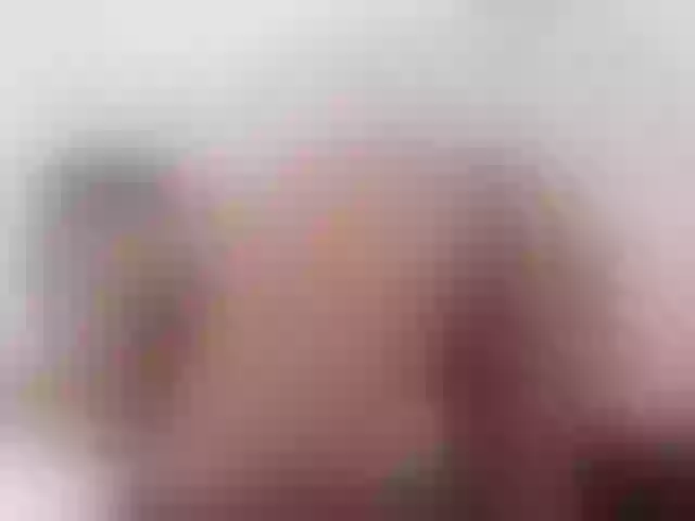 Live sex webcam photo for GabyyJones #290704664