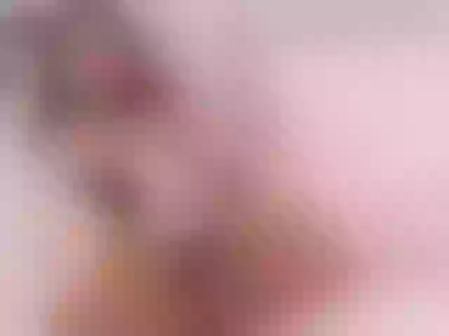 Live sex webcam photo for GabyyJones #290958639