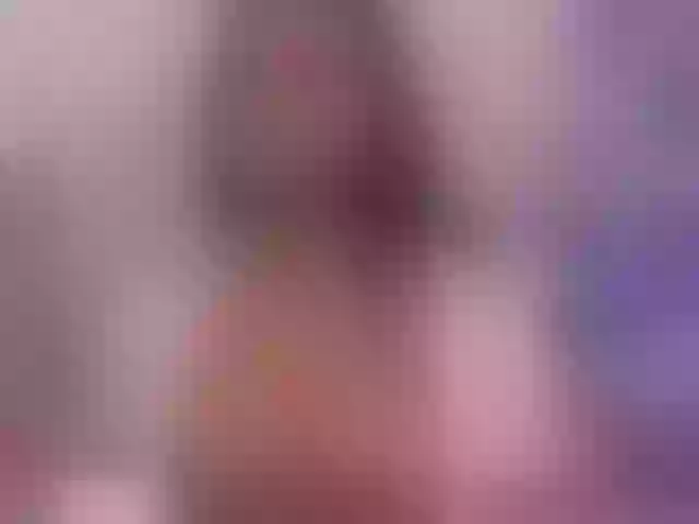 Live sex webcam photo for GabyyJones #291417525