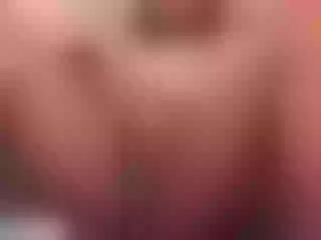Live sex webcam photo for GabyyJones #291419577