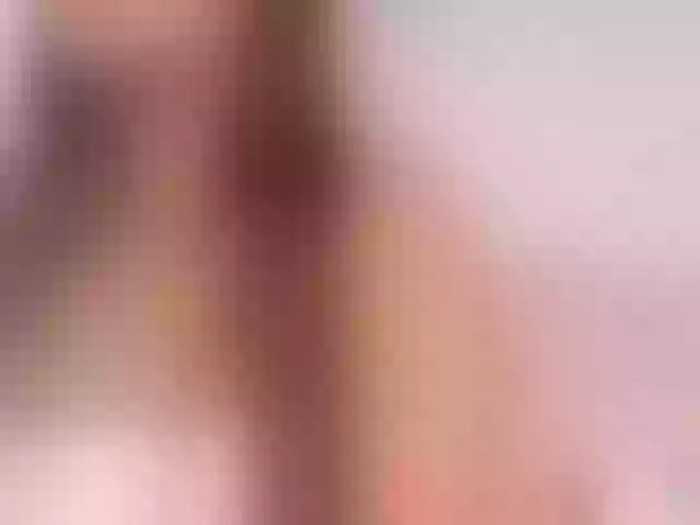 Live sex webcam photo for GabyyJones #292290814