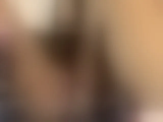 Live sex webcam photo for GabyyJones #292409845