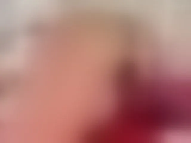 Live sex webcam photo for GabyyJones #292619010