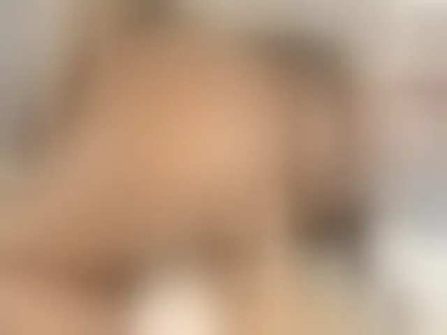 Live sex webcam photo for GabyyJones #292635264