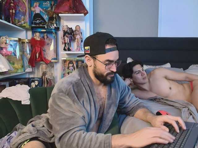 Live sex webcam photo for GaelNick #294195140