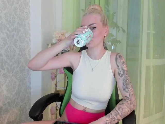 Live sex webcam photo for Gaichka #278304557