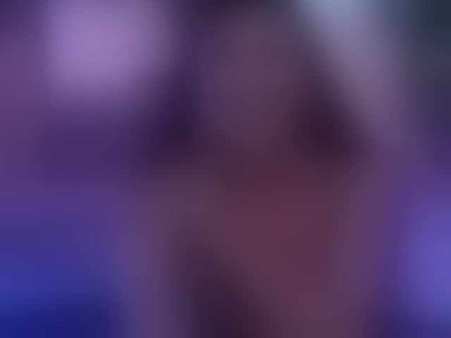Live sex webcam photo for GallienneGolld #294020039