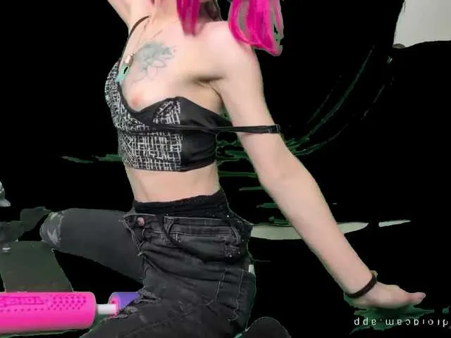 Live sex webcam photo for GamerChic #291671158
